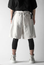 画像をギャラリービューアに読み込む, KAZUYUKI KUMAGAI Wrap Wide Shorts / Strong Twist C/Li Ox (WHITE)