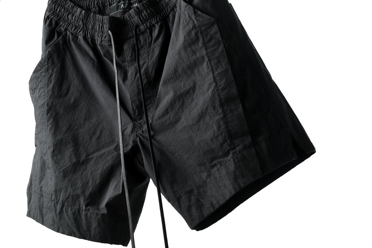 A.F ARTEFACT ACTIVE SHORT PANTS (CHARCOAL)