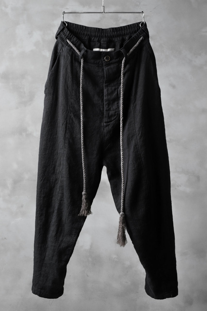 _vital fanage tapered pants / organic twill