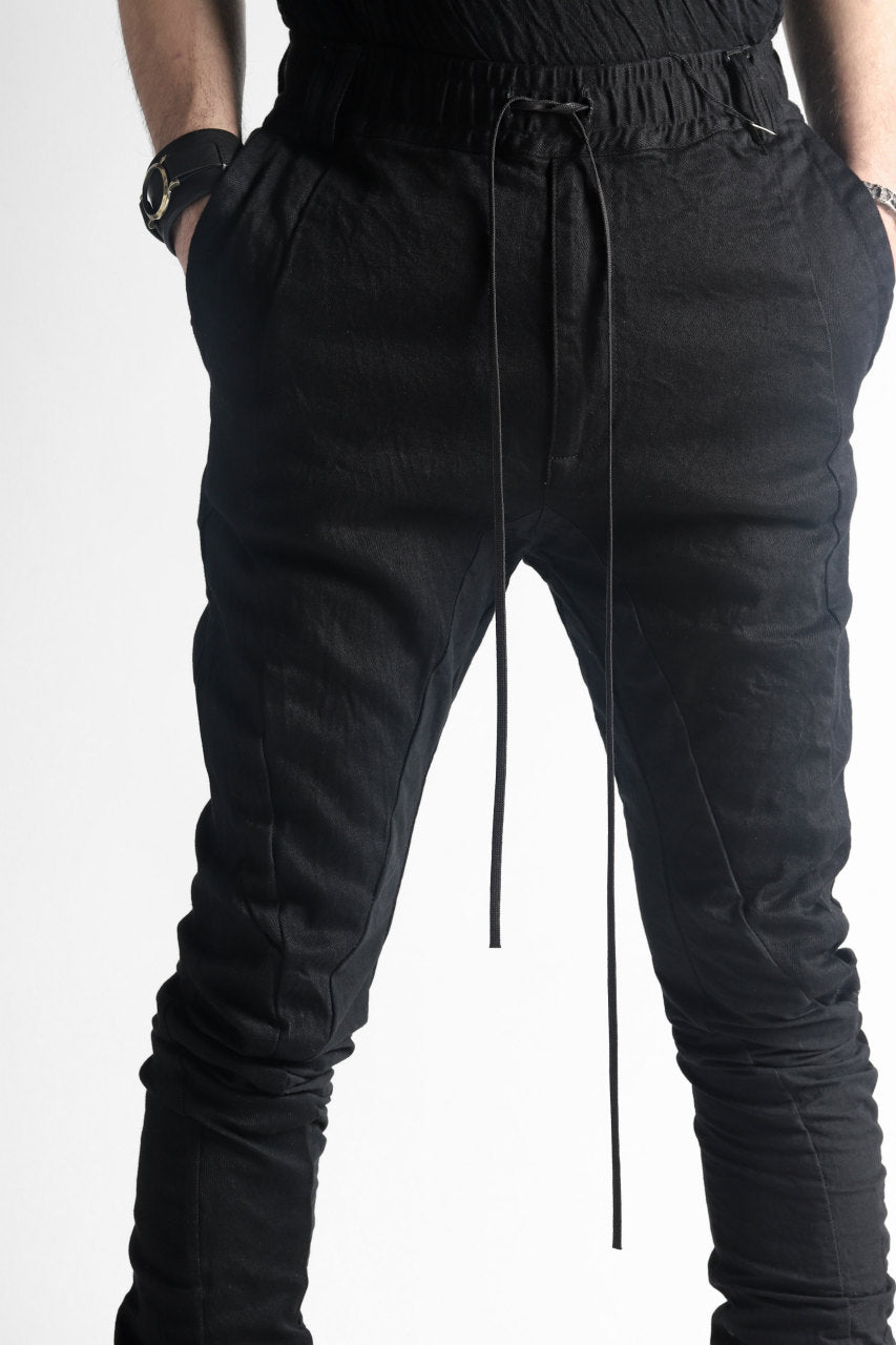 A.F ARTEFACT FITTED STRETCH LONG PANTS / COMBI FABRIC (BLACK)