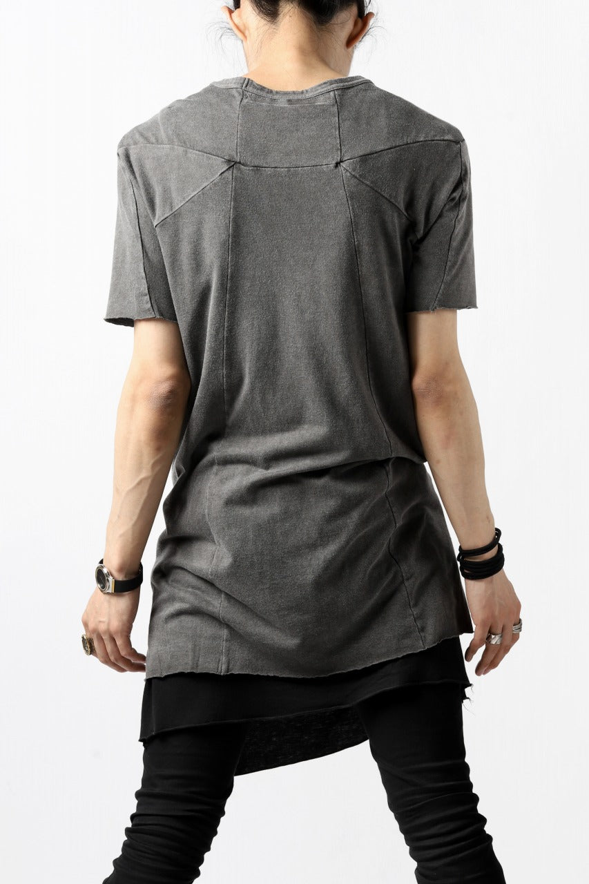 A.F ARTEFACT MULTI PANELED T-SHIRT / DYED COTTON JERSEY (GREY)