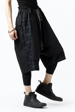 画像をギャラリービューアに読み込む, A.F ARTEFACT CHECKED COMBI SARROUEL SHORTS (BLACK×GREY)