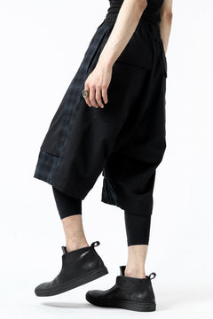 画像をギャラリービューアに読み込む, A.F ARTEFACT CHECKED COMBI SARROUEL SHORTS (BLACK×GREY)