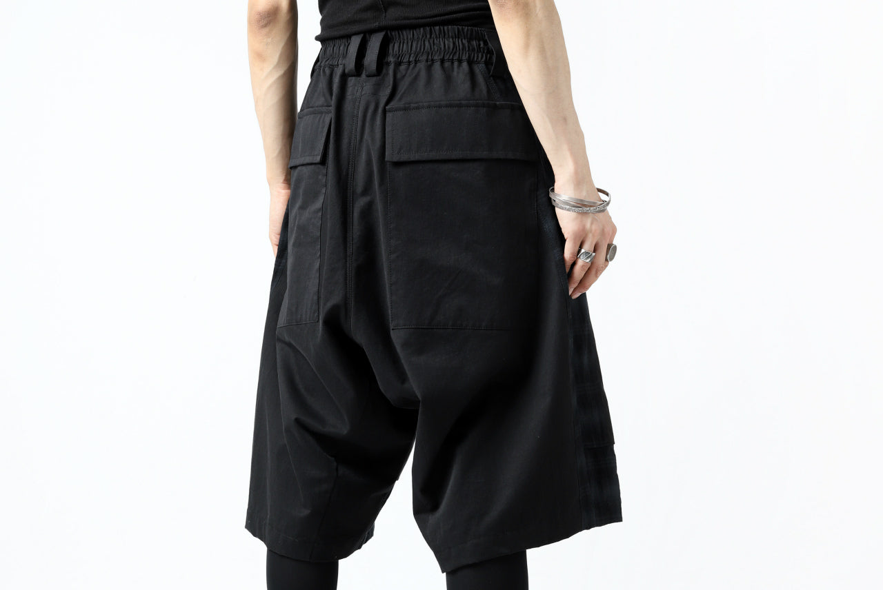 A.F ARTEFACT CHECKED COMBI SARROUEL SHORTS (BLACK×GREY)