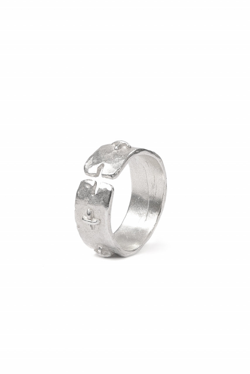 m.a+ silver stitched multiple cross ring / AG518/AG (SILVER)