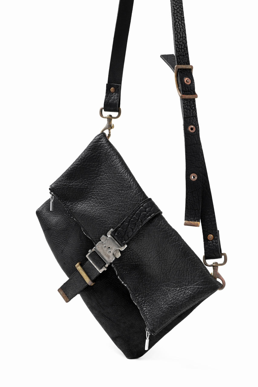 画像をギャラリービューアに読み込む, ierib exclusive folded shoulder-clutch bag / Shrunken Rough Bull (BLACK)