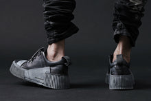 Load image into Gallery viewer, BORIS BIDJAN SABERI COW LEATHER LOW CUT SNEAKER / OBJECT DYED &amp; HAND TREATED &quot;BAMBA2.1&quot; (BLACK)