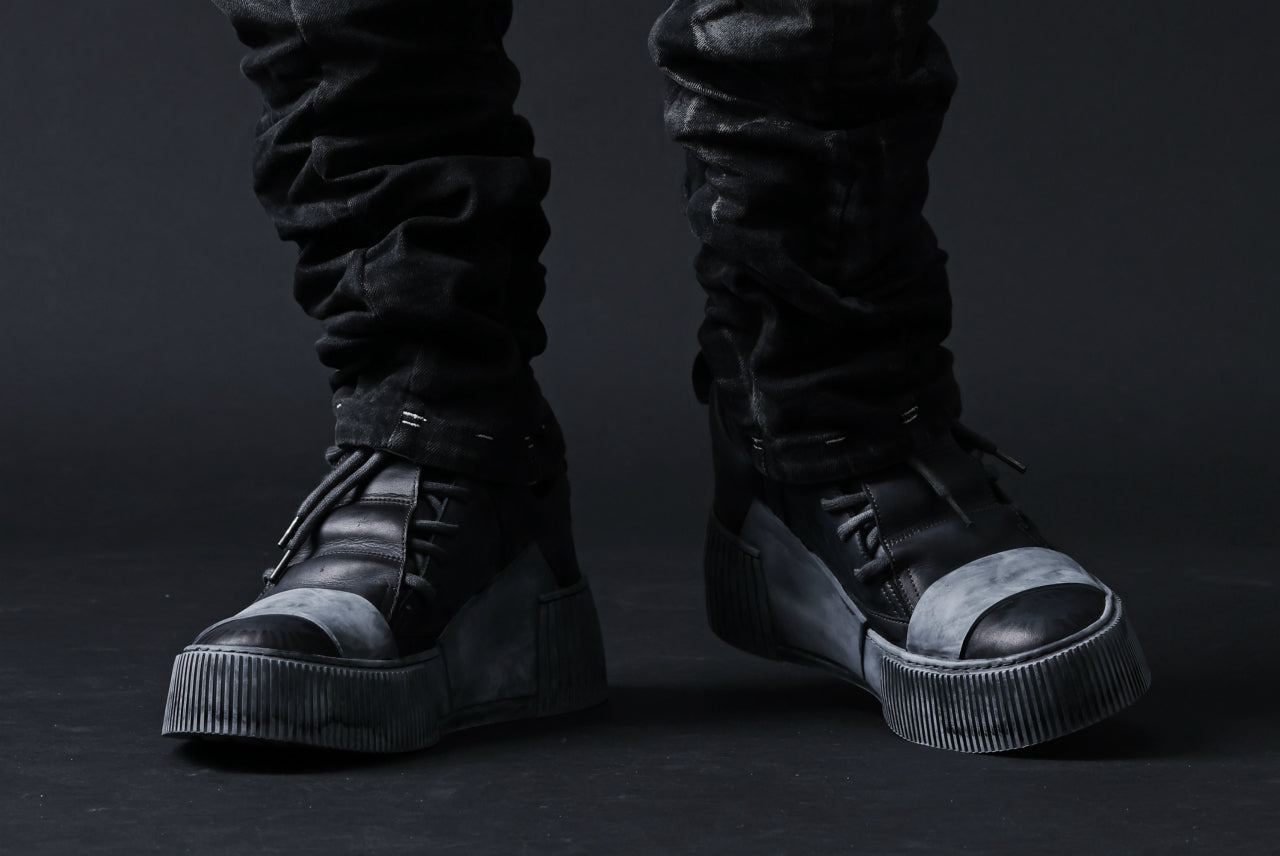 BORIS BIDJAN SABERI COW LEATHER LOW CUT SNEAKER / OBJECT DYED & HAND TREATED "BAMBA2.1" (BLACK)