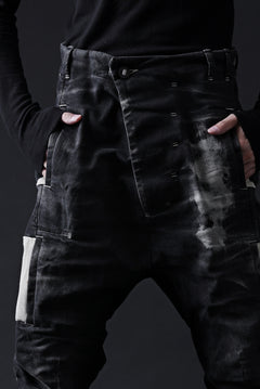 Load image into Gallery viewer, BORIS BIDJAN SABERI DROP CROTCH PANTS / STONE WASHED &amp; USED EFFECT &amp; BODY MOLDED &quot;P24-F1603K&quot; (BLACK DENIM)