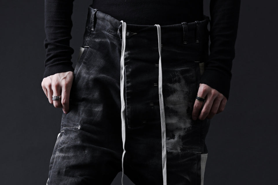 Load image into Gallery viewer, BORIS BIDJAN SABERI DROP CROTCH PANTS / STONE WASHED &amp; USED EFFECT &amp; BODY MOLDED &quot;P24-F1603K&quot; (BLACK DENIM)