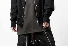 Load image into Gallery viewer, A.F ARTEFACT MA-1 BLOUSON / LIGHT WEIGHT NYLON (ALL BLACK)