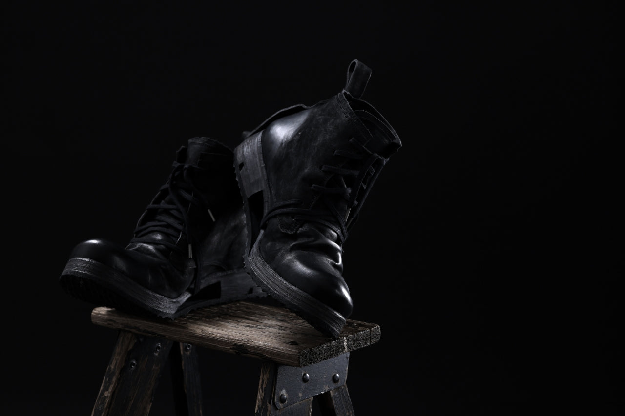 BORIS BIDJAN SABERI COW LEATHER LACE UP MIDDLE BOOTS / WASHED & HAND-TREATED "BOOT4" (BLACK)