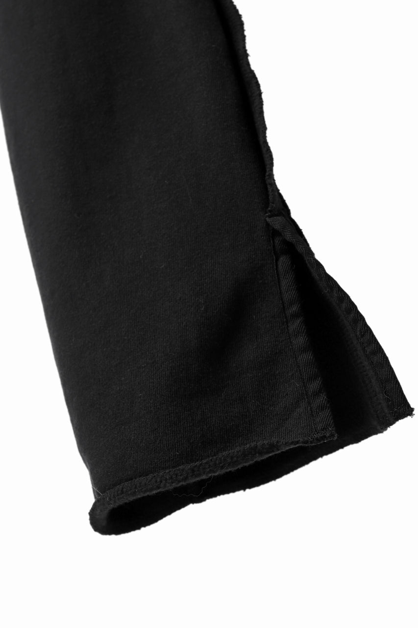 FACETASM BARCODE PRINT SWEAT PANTS (BLACK)