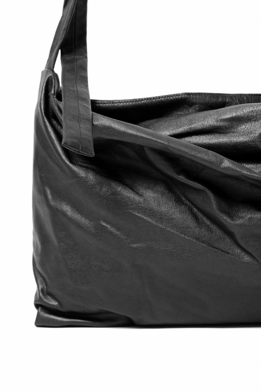 discord Yohji Yamamoto Puff Bag / Light Weight Leather (BLACK)の 