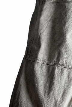 Load image into Gallery viewer, RUNDHOLZ DIP DEEP CROTCH CROPPED PANTS (UMBRA)