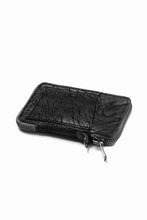 Load image into Gallery viewer, Portaille &quot;Limited Made&quot; ZIP KEY CASE / ROUGH BULL (BLACK)