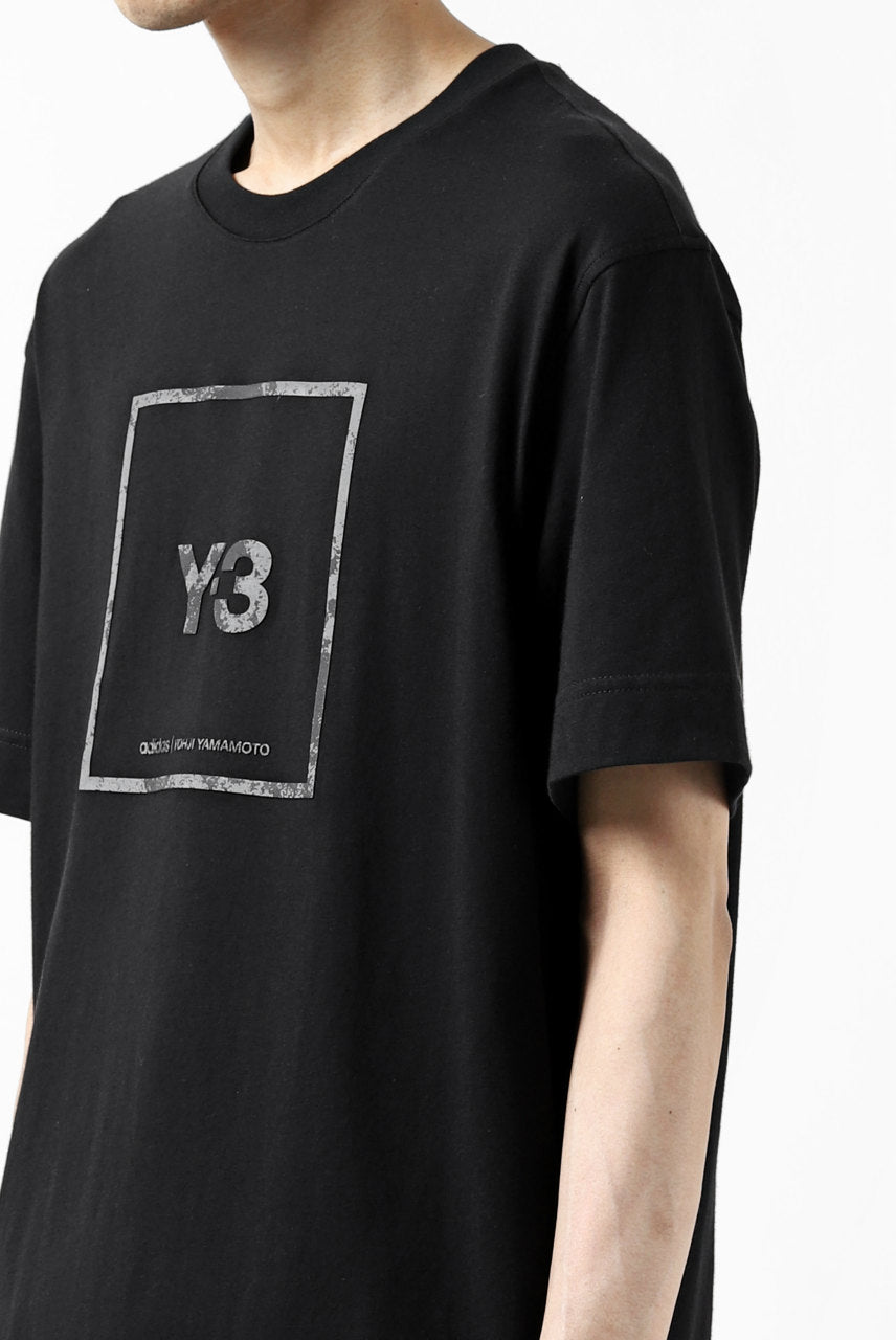 Y-3 Yohji Yamamoto U SQUARE LABEL GRAPHIC SS TEE / REFLECTION LOGO (BLACK)