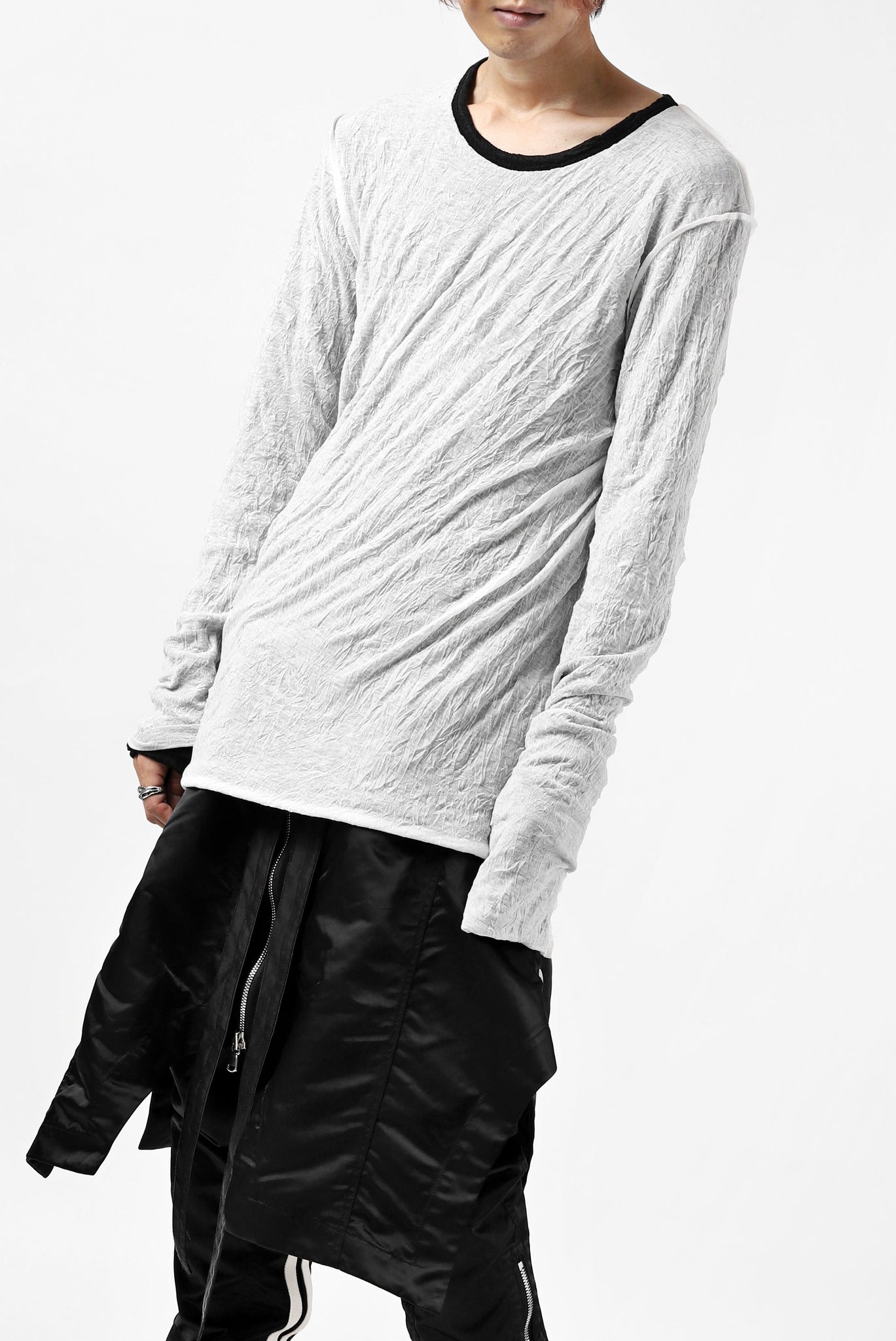 A.F ARTEFACT DOUBLE LAYERED LONG SLEEVE TOPS (BLACK×WHITE)