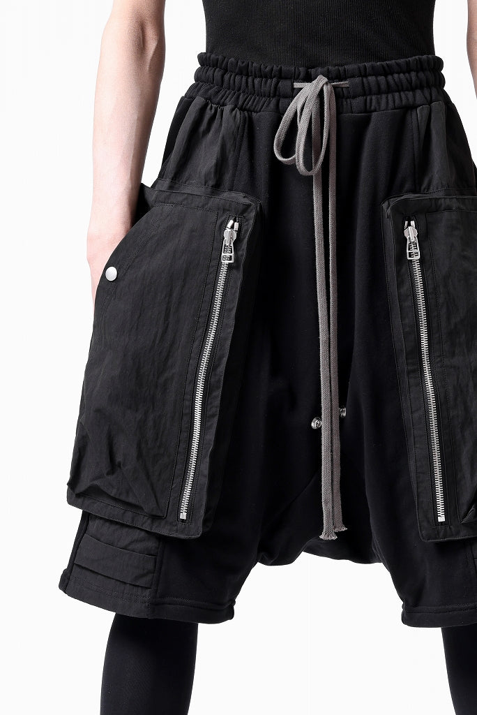 A.F ARTEFACT RECTANGLE BOX SARROUEL CARGO SHORTS (BLACK)