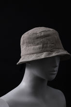 Load image into Gallery viewer, forme d&#39;expression Derby Hat (Sand)