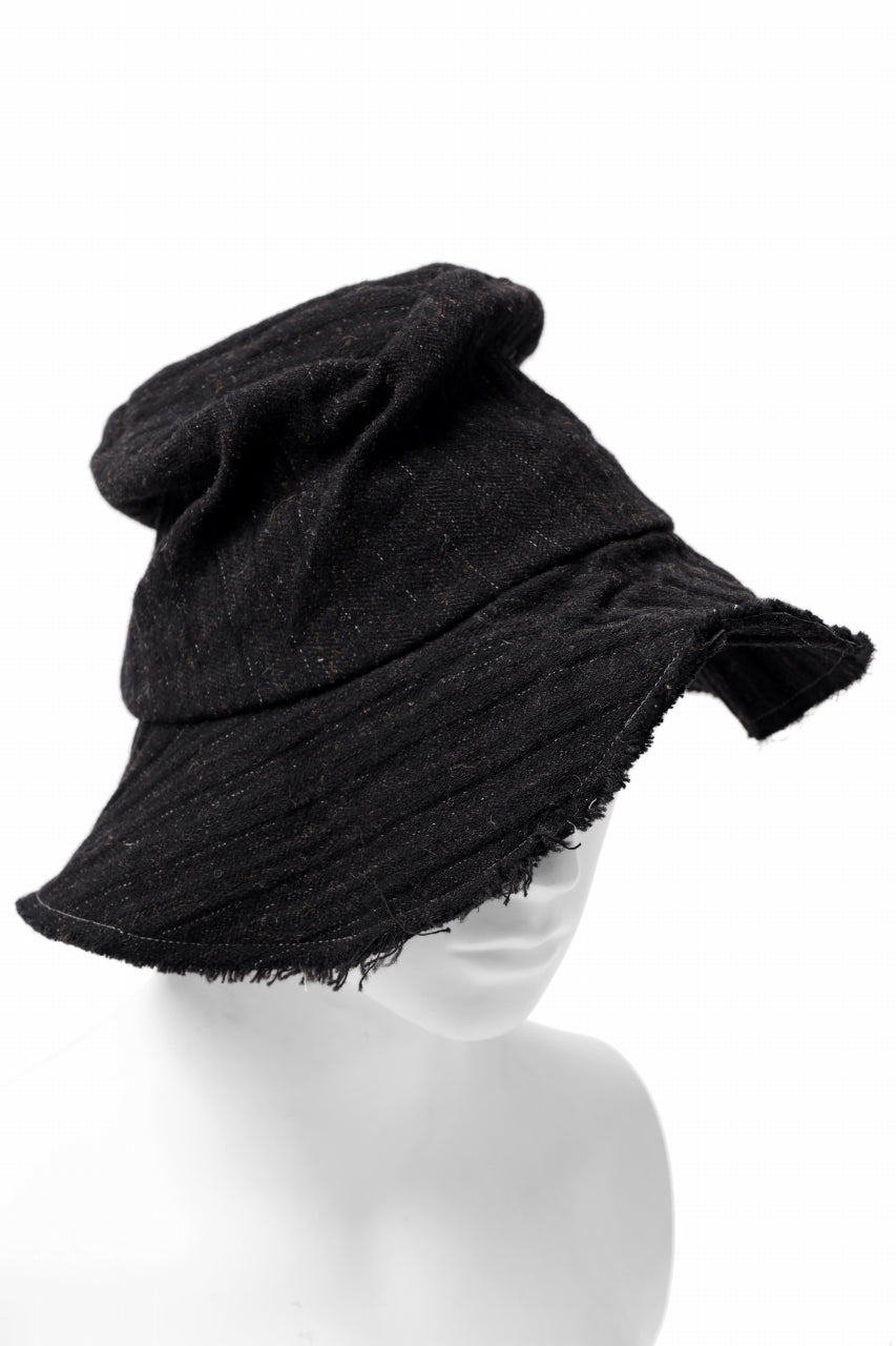 forme d'expression Skewes Fedora-Raw Edge Hat (Black)