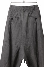 Load image into Gallery viewer, forme d&#39;expression exclusive 2 Tucked Sarouel Pants (Grey)