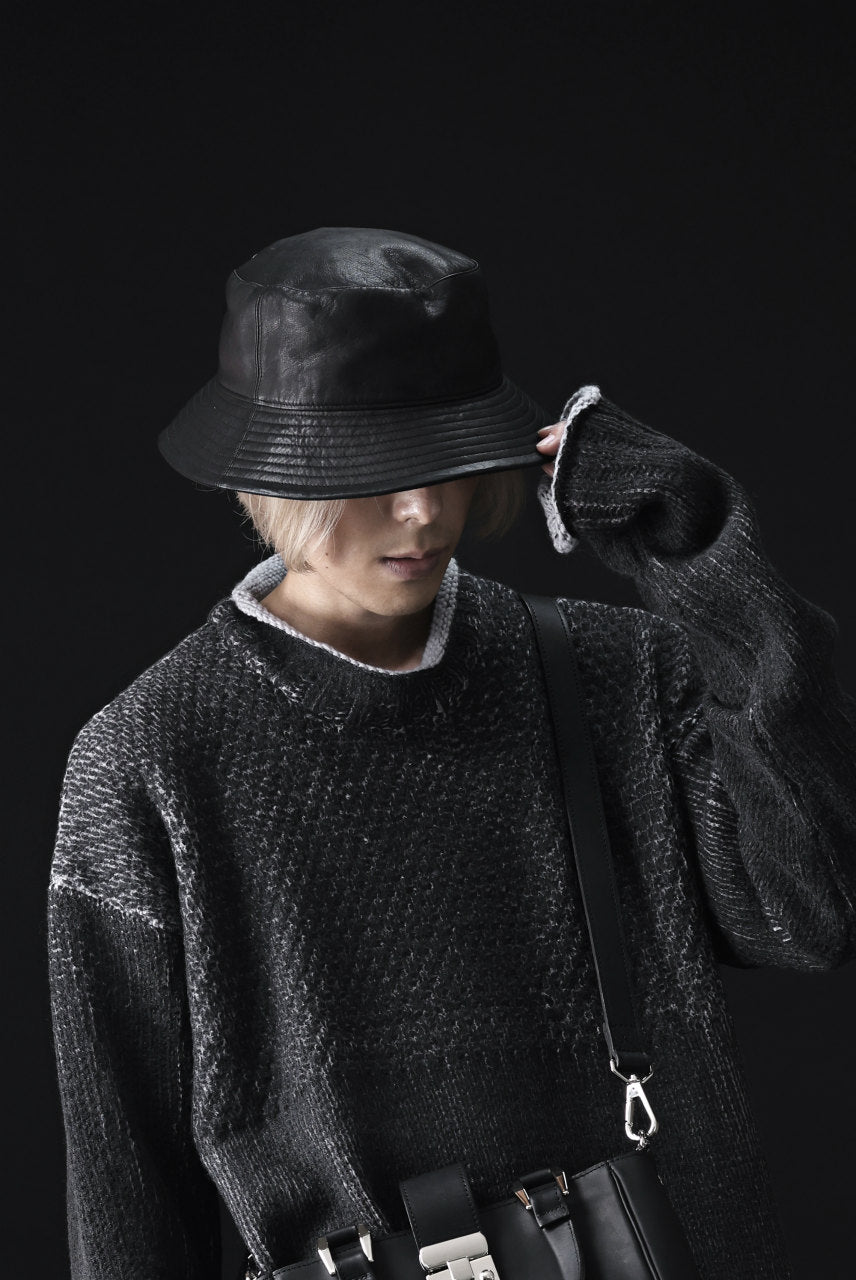 ISAMU KATAYAMA BACKLASH BUCKET HAT / MONOCHROME LUXURY STEER (BLACK)