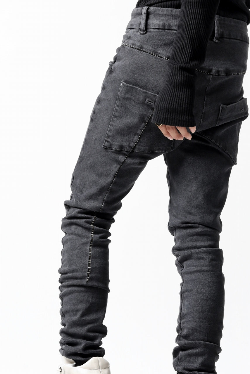 Load image into Gallery viewer, thomkrom OVER LOCKED SKINNY TROUSERS /  FADE STRETCH DENIM (LIGHT GREY)