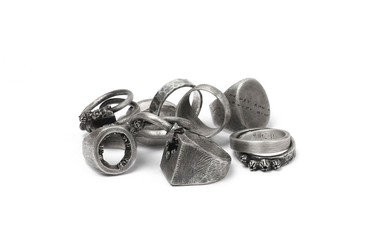 Moggak-Inhyeong by Holzpuppe Poem Silver Ring (MR-610)