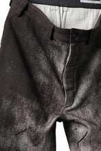 Load image into Gallery viewer, _vital &quot;one make&quot; straight trousers / hand dyed double gauze (BROWN A)