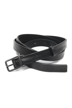 Load image into Gallery viewer, RUNDHOLZ NARROW BELT / CALF NAPPA LEATHER (BLACK)