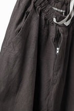 Load image into Gallery viewer, _vital deep sarouel easy pants / cotton linen loose ox (BROWN)