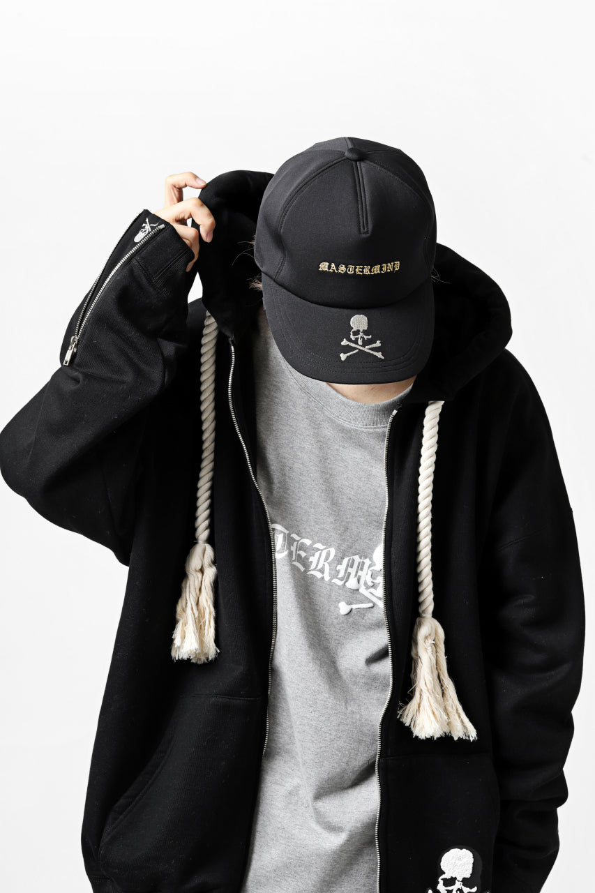 Load image into Gallery viewer, mastermind JAPAN EMBROIDERED TRUCKER CAP (BLACK)