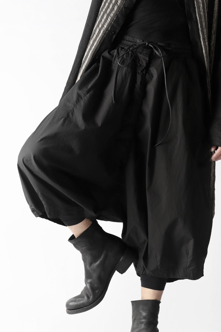 RUNDHOLZ DIP DROPCROTCH WIDE SHORTS / DYED C-CLOTH (BLACK)