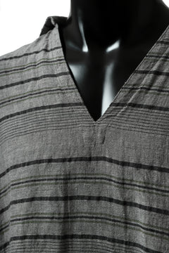 Load image into Gallery viewer, _vital half collar tunica tops / random border linen (GREY)