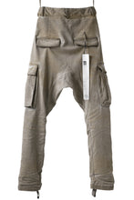 Load image into Gallery viewer, 11 BY BORIS BIDJAN SABERI CARGO POCKET PANT / STRETCH DENIM &quot;P21B-F-1482&quot; (GUM)