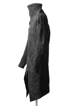 Load image into Gallery viewer, LEON EMANUEL BLANCK DISTORTION CURVED COAT / BURNING NETTLE (BLACK)