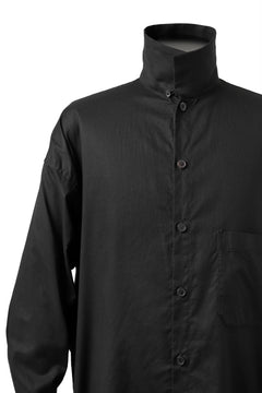 Load image into Gallery viewer, Y&#39;s FLAP COLLAR LONG SHIRT / LIGHT COTTON TWILL (BLACK)