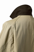 Load image into Gallery viewer, CAPERTICA REVERSIBLE MAC COAT / WASHABLE WOOL GABA &amp; VENTILE COTTON WEATHER (GREY KHAKI)