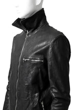 Load image into Gallery viewer, incarnation exclusive COLLARED ZIP JACKET / HORSE FULL GRAIN  (BLACK)
