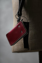 画像をギャラリービューアに読み込む, Portaille &quot;Limited Made&quot; ZIP KEY CASE / Elbamatt by TEMPESTI (RED)