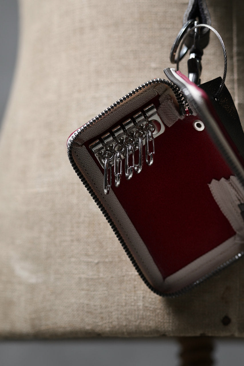 Load image into Gallery viewer, Portaille &quot;Limited Made&quot; ZIP KEY CASE / Elbamatt by TEMPESTI (RED)