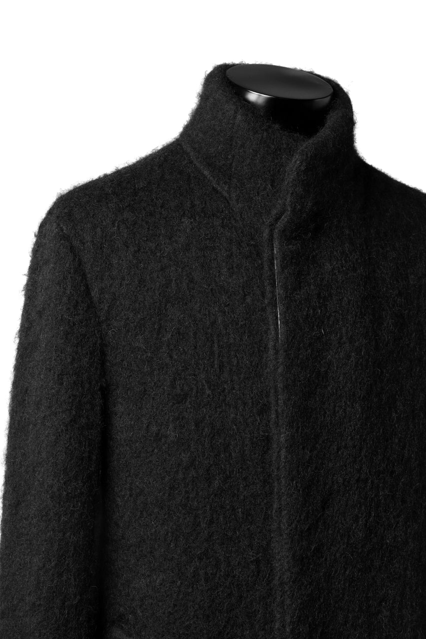 forme d'expression High Neck Warm Coat (Black)