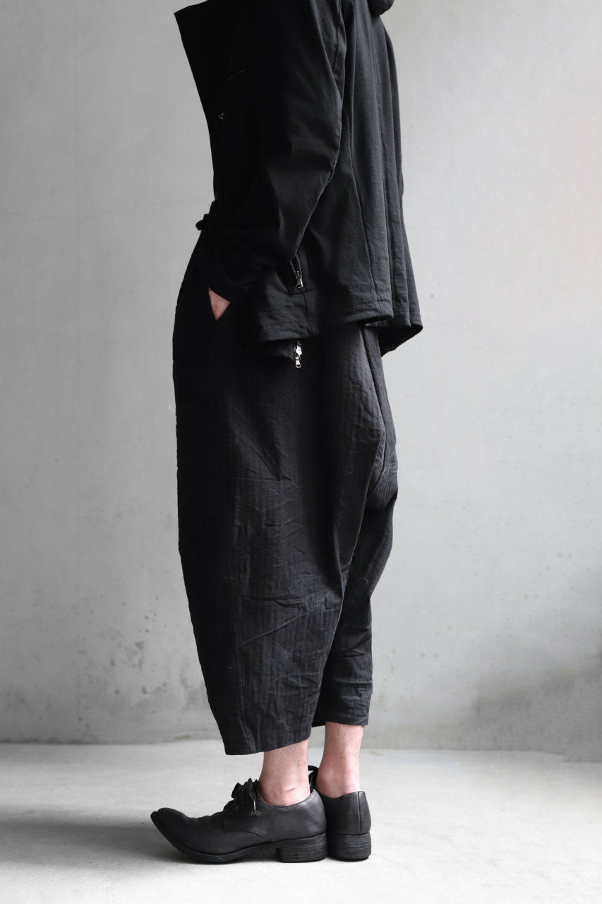 forme d'expression exclusive Fisherman Pants (Black)