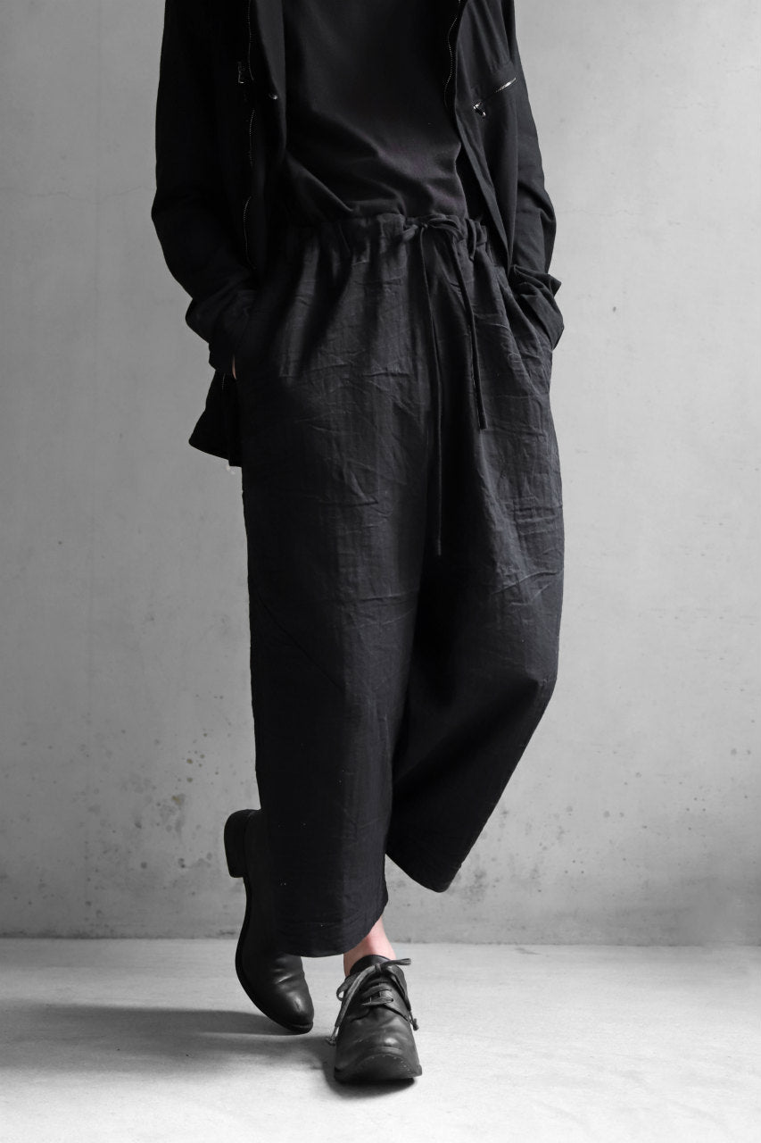 forme d'expression exclusive Fisherman Pants (Black)