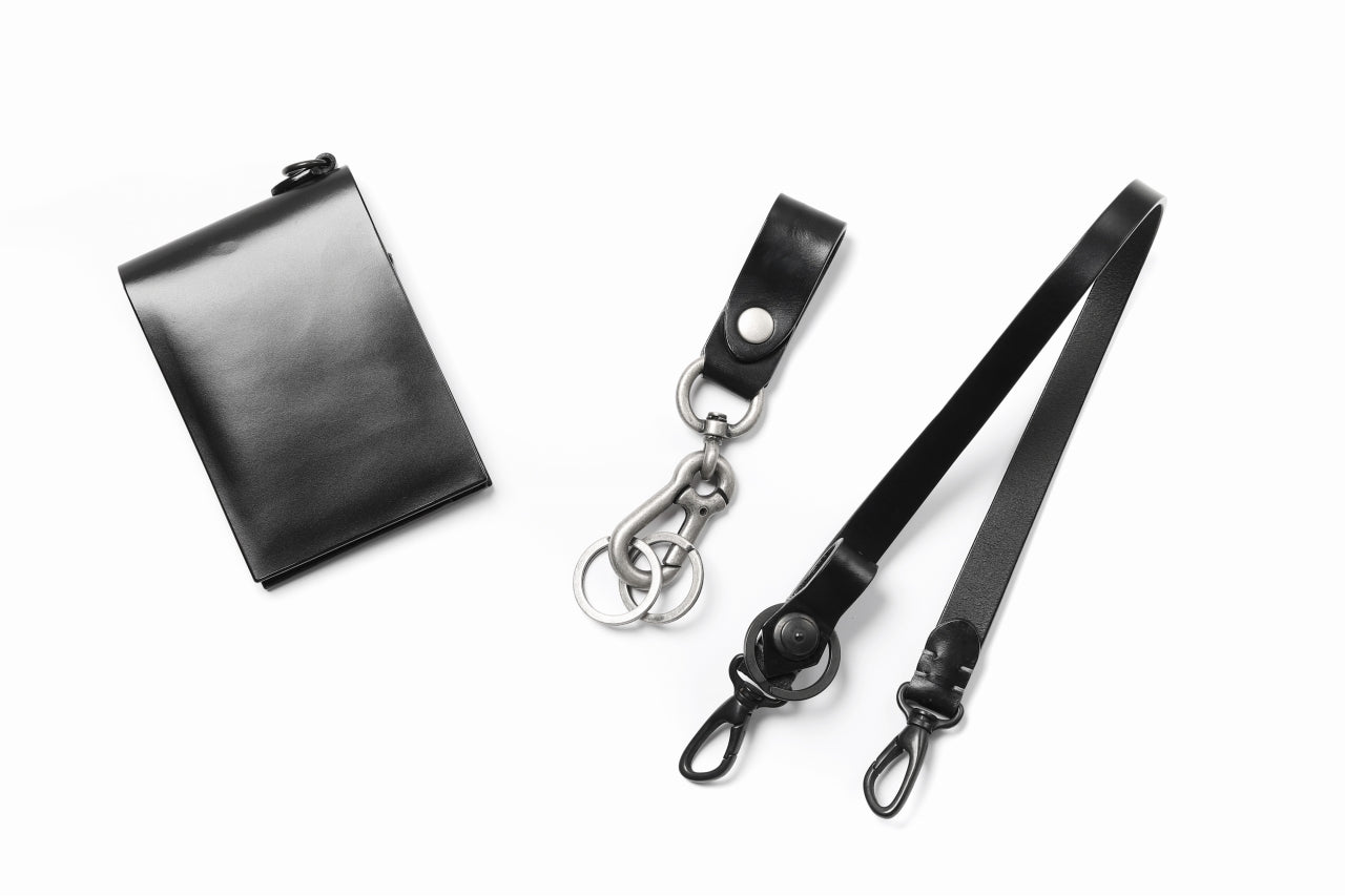 ISAMU KATAYAMA BACKLASH KEY HOLDER / BRIDLE LEATHER (BLACK)