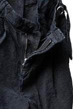 画像をギャラリービューアに読み込む, ISAMU KATAYAMA BACKLASH TAPERED TROUSERS / GARMENT NATURAL DYED LINEN CANVAS (INDIGO)