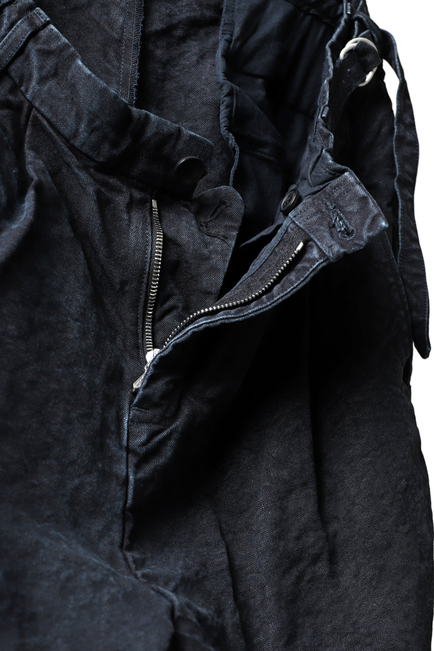 ISAMU KATAYAMA BACKLASH TAPERED TROUSERS / GARMENT NATURAL DYED LINEN CANVAS (INDIGO)