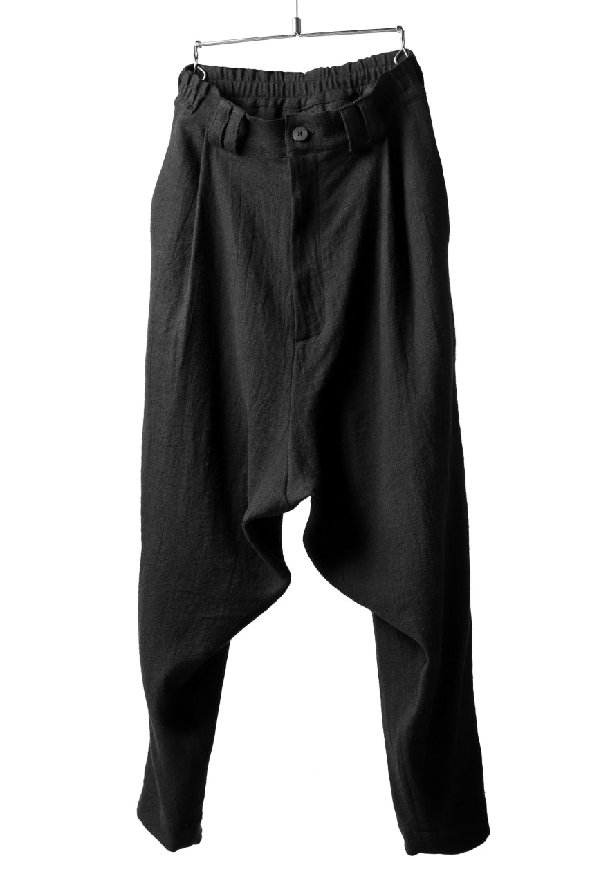 A.F ARTEFACT LOW CLOTCH WIDE TAPERED PANTS / SMOOTH KERSEY (BLACK)