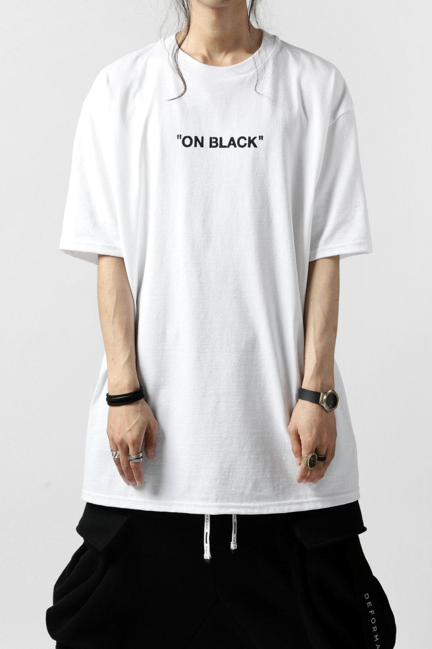 画像をギャラリービューアに読み込む, A.F ARTEFACT x buggy exclusive &quot;ON BLACK&quot; T-SHIRT (WHITE x YELLOW)